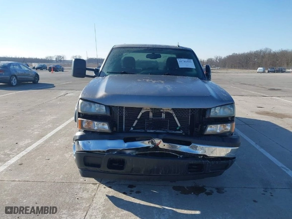 2006 Chevrolet Silverado 1500 LT2 with VIN 2GCEK13T361233699, listed as a IAAI auction lot 41781555 with NaN miles. Bid and sale history available at carsss.com. Image 12.