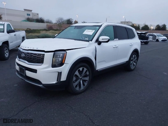 2021 Kia Telluride EX with VIN 5XYP34HC1MG097415, listed as a IAAI auction lot 41694743 with 33,431 mi miles. Bid and sale history available at carsss.com. Image 2.