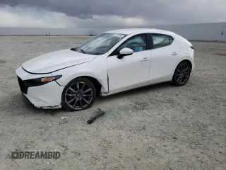 2019 Mazda Mazda3 Hatchback w/Preferred Pkg with VIN JM1BPAMM8K1135019, listed as a Copart auction lot 42312553 with 59,721 mi miles. Bid and sale history available at carsss.com. Image 1.