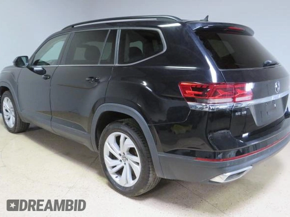 2021 Volkswagen Atlas SE z VIN 1V2WR2CA7MC547303, wystawiony jako Copart lot #58847065 z przebiegiem 81 035 mil mil oraz Szkoda całkowita • Salvage title. Historia ofert i sprzedaży dostępna na DreamBid. Obrazek 3.