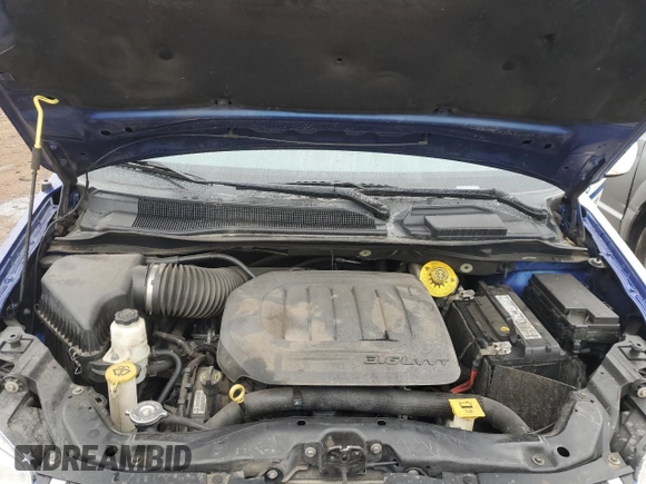 2019 Dodge Grand Caravan SXT with VIN 2C7WDGCG9KR698183, listed as a Copart auction lot 42908394 with 115,950 mi miles and Salvage Title. Bid and sale history available at DreamBid. Image 12.