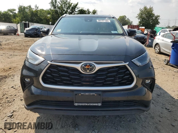 2022 Toyota Highlander XLE with VIN 5TDGZRBH6NS567328, listed as a Copart auction lot 66147185 with 205,654 mi miles and Clean title. Bid and sale history available at DreamBid. Image 5.