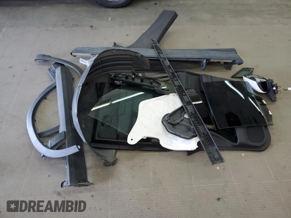 2019 Honda Ridgeline RTL with VIN 5FPYK3F52KB035040, listed as a Copart auction lot 58438815 with 35,635 mi miles and Salvage title. Bid and sale history available at DreamBid. Image 12.
