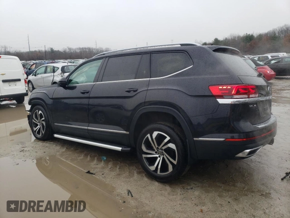 2022 Volkswagen Atlas SEL with VIN 1V2BR2CA6NC534834, listed as a Copart auction lot 82413944 with 40,338 mi miles and Salvage title. Bid and sale history available at DreamBid. Image 2.