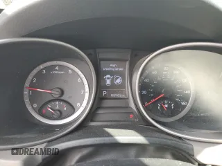 2016 Hyundai Santa Fe z VIN 5XYZTDLB5GG323838, wystawiony jako Copart lot #53261345 z przebiegiem 85 952 mil mil oraz Szkoda całkowita • Salvage title. Historia ofert i sprzedaży dostępna na DreamBid. Obrazek 9.
