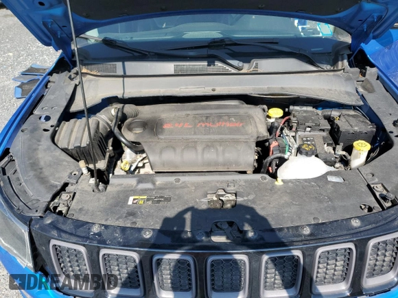 2018 Jeep Compass Trailhawk with VIN 3C4NJDDB7JT179423, listed as a Copart auction lot 61458605 with 100,949 mi miles and Salvage title. Bid and sale history available at DreamBid. Image 12.