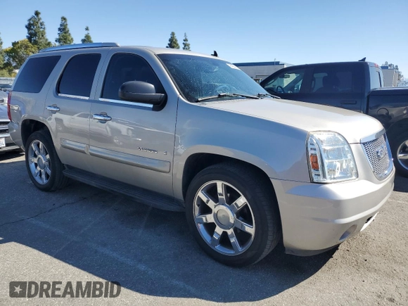 2007 GMC Yukon SLT with VIN 1GKFC13J17R110240, listed as a Copart auction lot 48430385 with 0 mi miles and Salvage Title. Bid and sale history available at carsss.com. Image 4.