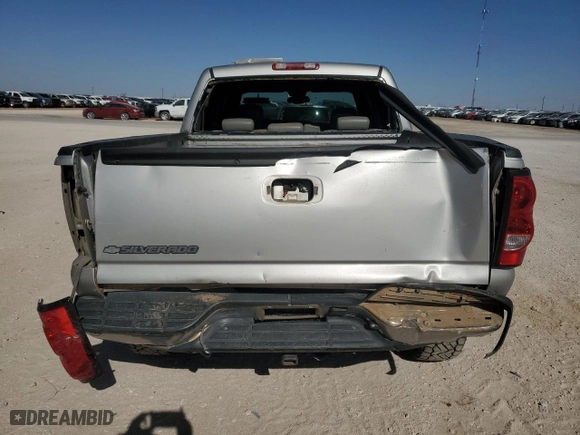 2006 Chevrolet Silverado 1500 LT1 with VIN 2GCEK13T061149274, listed as a Copart auction lot 48735565 with 140,181 mi miles and Salvage Title. Bid and sale history available at carsss.com. Image 6.