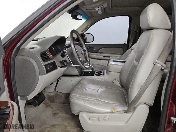 2007 GMC Yukon SLT with VIN 1GKFC13017J105965, listed as a Copart auction lot 52262355 with 203,048 mi miles and Clean Title. Bid and sale history available at carsss.com. Image 7.