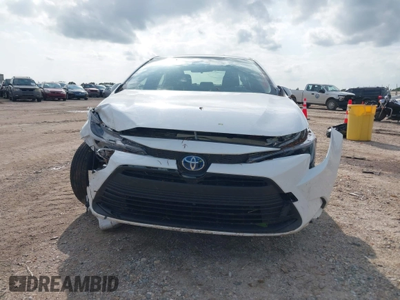 2024 Toyota Corolla Hybrid LE with VIN JTDBCMFE3R3048792, listed as a IAAI auction lot 41915869 with 22,899 mi miles. Bid and sale history available at carsss.com. Image 12.
