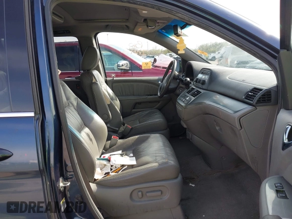 2009 Honda Odyssey EX-L with VIN 5FNRL38689B403246, listed as a IAAI auction lot 41854376 with 260,341 mi miles. Bid and sale history available at carsss.com. Image 5.
