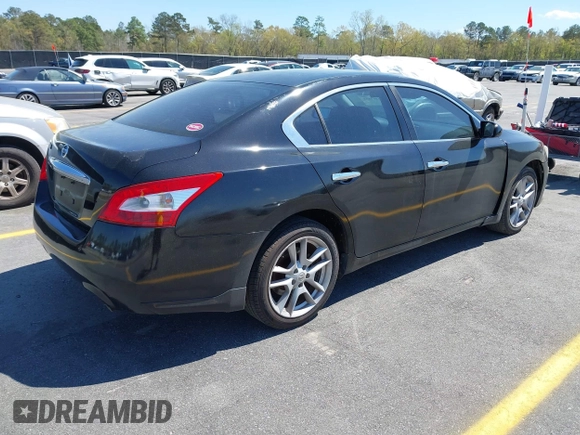2011 Nissan Maxima 3.5 SV with VIN 1N4AA5AP2BC818198, listed as a IAAI auction lot 41864851 with 157,596 mi miles. Bid and sale history available at carsss.com. Image 4.
