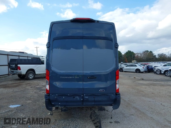 2020 Ford Transit Cargo with VIN 1FTBR3X85LKA55712, listed as a IAAI auction lot 41027144 with 125,658 mi miles. Bid and sale history available at carsss.com. Image 16.