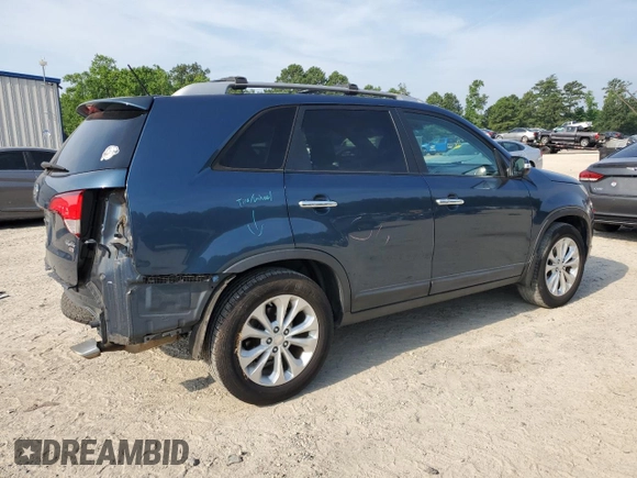 2014 Kia Sorento EX with VIN 5XYKU4A70EG528302, listed as a Copart auction lot 61824965 with 144,897 mi miles and Salvage title. Bid and sale history available at DreamBid. Image 3.