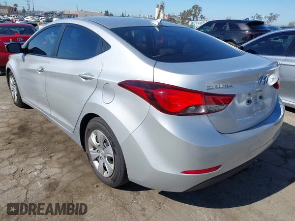 2016 Hyundai Elantra SE with VIN 5NPDH4AE2GH762500, listed as a IAAI auction lot 42236798 with 92,058 mi miles and . Bid and sale history available at DreamBid. Image 3.