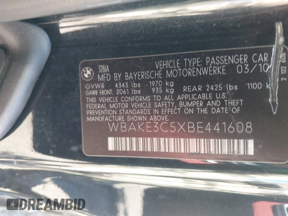 2011 BMW 3 Series 328i with VIN WBAKE3C5XBE441608, listed as a IAAI auction lot 41886375 with 191,364 mi miles and . Bid and sale history available at carsss.com. Image 9.