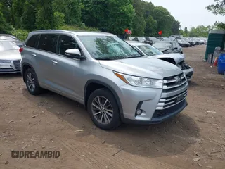 2017 Toyota Highlander XLE with VIN 5TDJZRFH3HS512047, listed as a IAAI auction lot 42446645 with 197,561 mi miles and . Bid and sale history available at DreamBid. Image 1.