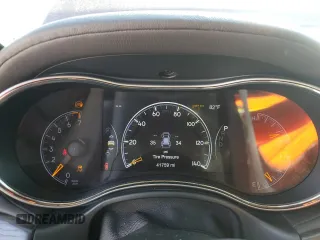 2020 Jeep Grand Cherokee Overland with VIN 1C4RJFCG9LC294582, listed as a Copart auction lot 43921225 with 41,759 mi miles and Salvage Title. Bid and sale history available at carsss.com. Image 9.