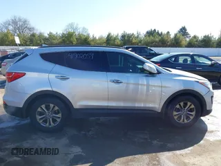 2014 Hyundai Santa Fe Sport with VIN 5XYZU3LB7EG136332, listed as a IAAI auction lot 41902059 with 200,140 mi miles. Bid and sale history available at carsss.com. Image 13.