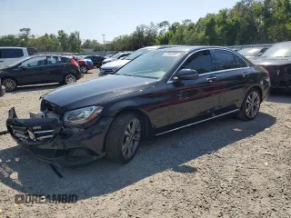 2017 Mercedes-Benz C 300 с VIN 55SWF4JB5HU218785, выставлен на аукционе Copart как лот 52963205 с пробегом 165 590 миль миль и Списание • Salvage title. История ставок и продаж доступна на DreamBid. Изображение 1.