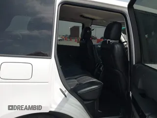2011 Land Rover Range Rover SC with VIN SALMF1E41BA351507, listed as a IAAI auction lot 42311410 with 149,162 mi miles and . Bid and sale history available at DreamBid. Image 8.