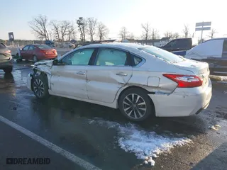 2017 Nissan Altima 2.5 SV with VIN 1N4AL3AP6HC162319, listed as a IAAI auction lot 41192111 with 22,003 mi miles. Bid and sale history available at carsss.com. Image 3.