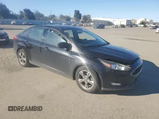 2018 Ford Focus SE with VIN 1FADP3F21JL288026, listed as a Copart auction lot 46908205 with 70,739 mi miles and Salvage Title. Bid and sale history available at carsss.com. Image 4.