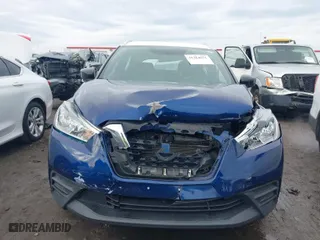 2019 Nissan Kicks SR with VIN 3N1CP5CU4KL564344, listed as a IAAI auction lot 41314651 with 88,058 mi miles. Bid and sale history available at carsss.com. Image 12.