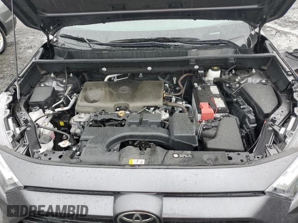 2024 Toyota RAV4 XLE with VIN 2T3P1RFV4RC481450, listed as a Copart auction lot 61083895 with 16,002 mi miles and Salvage title. Bid and sale history available at DreamBid. Image 12.