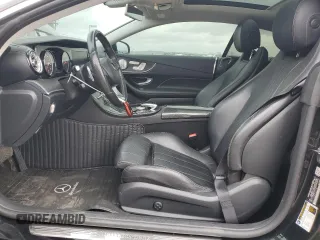 2018 Mercedes-Benz E 400 z VIN WDD1J6FB2JF022938, wystawiony jako Copart lot #54758505 z przebiegiem 55 392 mil mil oraz Szkoda całkowita • Salvage title. Historia ofert i sprzedaży dostępna na DreamBid. Obrazek 7.