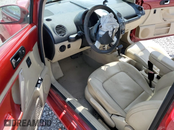 2007 Volkswagen Beetle with VIN 3VWRW31C87M507118, listed as a Copart auction lot 56929865 with 130,196 mi miles and Salvage title. Bid and sale history available at DreamBid. Image 8.