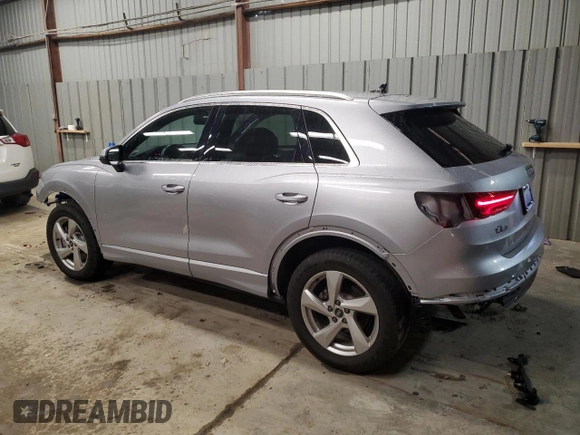 2022 Audi Q3 Premium Plus z VIN WA1BUCF30N1130534, wystawiony jako Copart lot #79628984 z przebiegiem 16 388 mil mil oraz Szkoda całkowita • Salvage title. Historia ofert i sprzedaży dostępna na DreamBid. Obrazek 2.