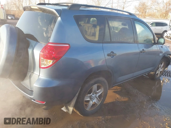 2008 Toyota RAV4 with VIN JTMZD33V486061672, listed as a IAAI auction lot 41650386 with 193,170 mi miles. Bid and sale history available at carsss.com. Image 4.