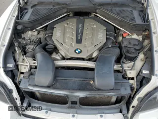 2011 BMW X6 50i with VIN 5UXFG8C51BLZ96811, listed as a Copart auction lot 75038764 with 0 mi miles and Salvage Title. Bid and sale history available at carsss.com. Image 12.