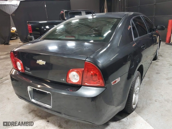 2009 Chevrolet Malibu LS w/1FL with VIN 1G1ZG57B59F259576, listed as a IAAI auction lot 41807844 with 195,200 mi miles. Bid and sale history available at carsss.com. Image 4.