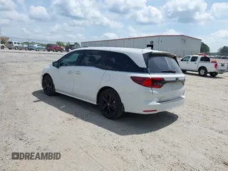 2024 Honda Odyssey Sport with VIN 5FNRL6H78RB064563, listed as a IAAI auction lot 42071907 with 7,628 mi miles and . Bid and sale history available at DreamBid. Image 3.