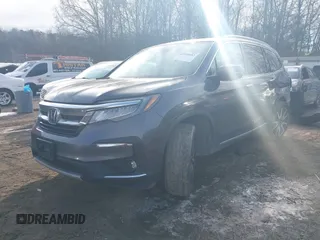 2019 Honda Pilot Touring 7-Passenger with VIN 5FNYF6H67KB018769, listed as a IAAI auction lot 41310452 with 92,499 mi miles. Bid and sale history available at carsss.com. Image 16.