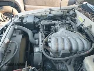 2002 Toyota 4Runner Limited z VIN JT3GN87R829000916, wystawiony jako IAAI lot #40653917 z przebiegiem 331 163 mil mil oraz . Historia ofert i sprzedaży dostępna na DreamBid. Obrazek 18.