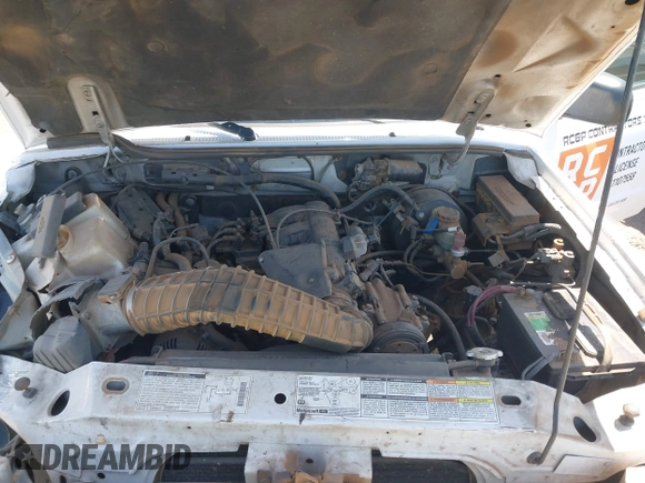 2000 Ford Ranger XLT with VIN 1FTYR10X8YPB47729, listed as a IAAI auction lot 42298945 with 272,424 mi miles and . Bid and sale history available at DreamBid. Image 10.