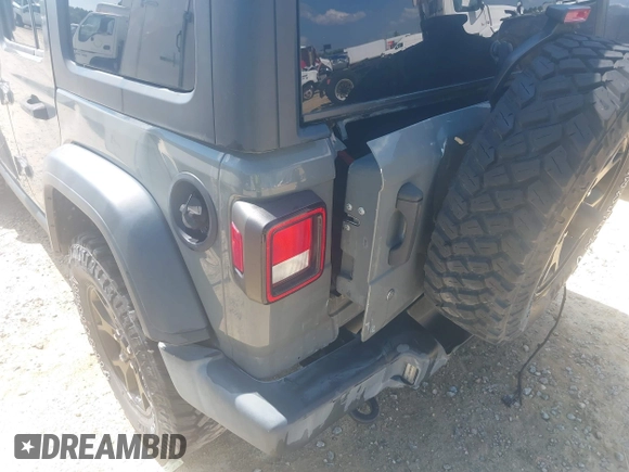 2020 Jeep Wrangler Unlimited Sport S с VIN 1C4HJXDG4LW325199, выставлен на аукционе IAAI как лот 42562063 с пробегом 18 350 миль миль и . История ставок и продаж доступна на DreamBid. Изображение 19.