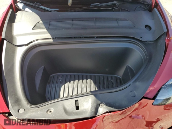 2024 Tesla Model Y Long Range with VIN 7SAYGAEE0RF016323, listed as a Copart auction lot 50253205 with 12,490 mi miles and Salvage title. Bid and sale history available at DreamBid. Image 13.