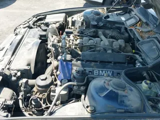 1998 BMW 7 Series 740iL with VIN WBAGJ8328WDM25441, listed as a IAAI auction lot 42998841 with 177,779 mi miles and . Bid and sale history available at DreamBid. Image 13.