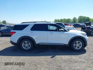 2020 Ford Explorer XLT z VIN 1FMSK7DH2LGA40180, wystawiony jako IAAI lot #42033405 z przebiegiem 89 092 mil mil oraz . Historia ofert i sprzedaży dostępna na DreamBid. Obrazek 13.