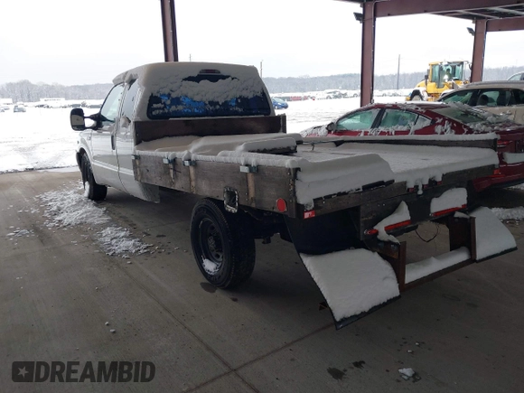 2000 Ford F-350 with VIN 1FDSX34S6YEB45278, listed as a IAAI auction lot 41565316 with 260,783 mi miles and . Bid and sale history available at DreamBid. Image 3.