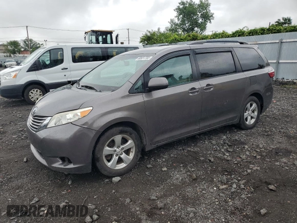 2016 Toyota Sienna LE AAS с VIN 5TDKK3DCXGS701628, выставлен на аукционе Copart как лот 60651765 с пробегом 93 224 миль миль и Чистый • Clean title. История ставок и продаж доступна на DreamBid. Изображение 1.
