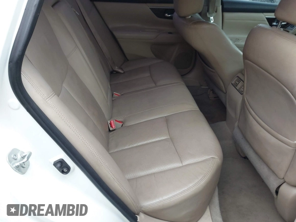 2014 Nissan Altima 2.5 with VIN 1N4AL3AP8EN249994, listed as a IAAI auction lot 41830999 with 154,760 mi miles. Bid and sale history available at carsss.com. Image 8.