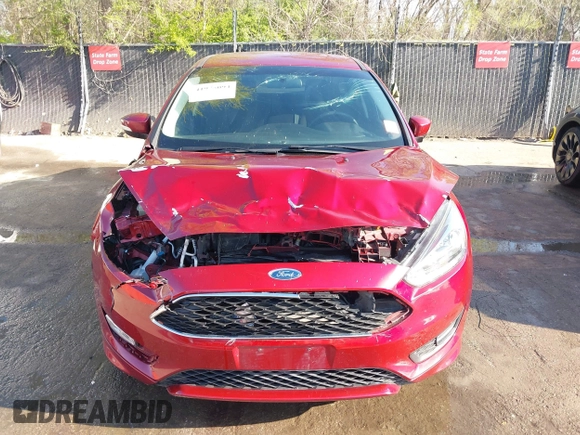 2016 Ford Focus SE with VIN 1FADP3F29GL347574, listed as a IAAI auction lot 41975094 with 76,147 mi miles. Bid and sale history available at carsss.com. Image 6.
