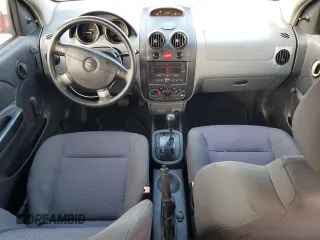 2006 Chevrolet Aveo LS with VIN KL1TD56646B681567, listed as a Copart auction lot 43339015 with 10 mi miles and Salvage title. Bid and sale history available at DreamBid. Image 8.