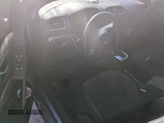 2010 Volkswagen Golf TDI w/Sunroof & Nav с VIN WVWDM7AJ6AW226094, выставлен на аукционе Copart как лот 76188464 с пробегом Не указан миль и Списание • Salvage title. История ставок и продаж доступна на DreamBid. Изображение 8.