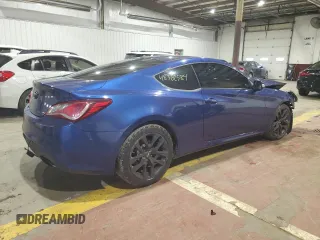 2016 Hyundai Genesis Coupe 3.8L Base with VIN KMHHT6KJ8GU132747, listed as a Copart auction lot 84431054 with 111,173 mi miles and Non Repairable. Bid and sale history available at carsss.com. Image 3.